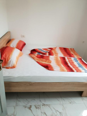 Ferienwohnung Sutomore Andy